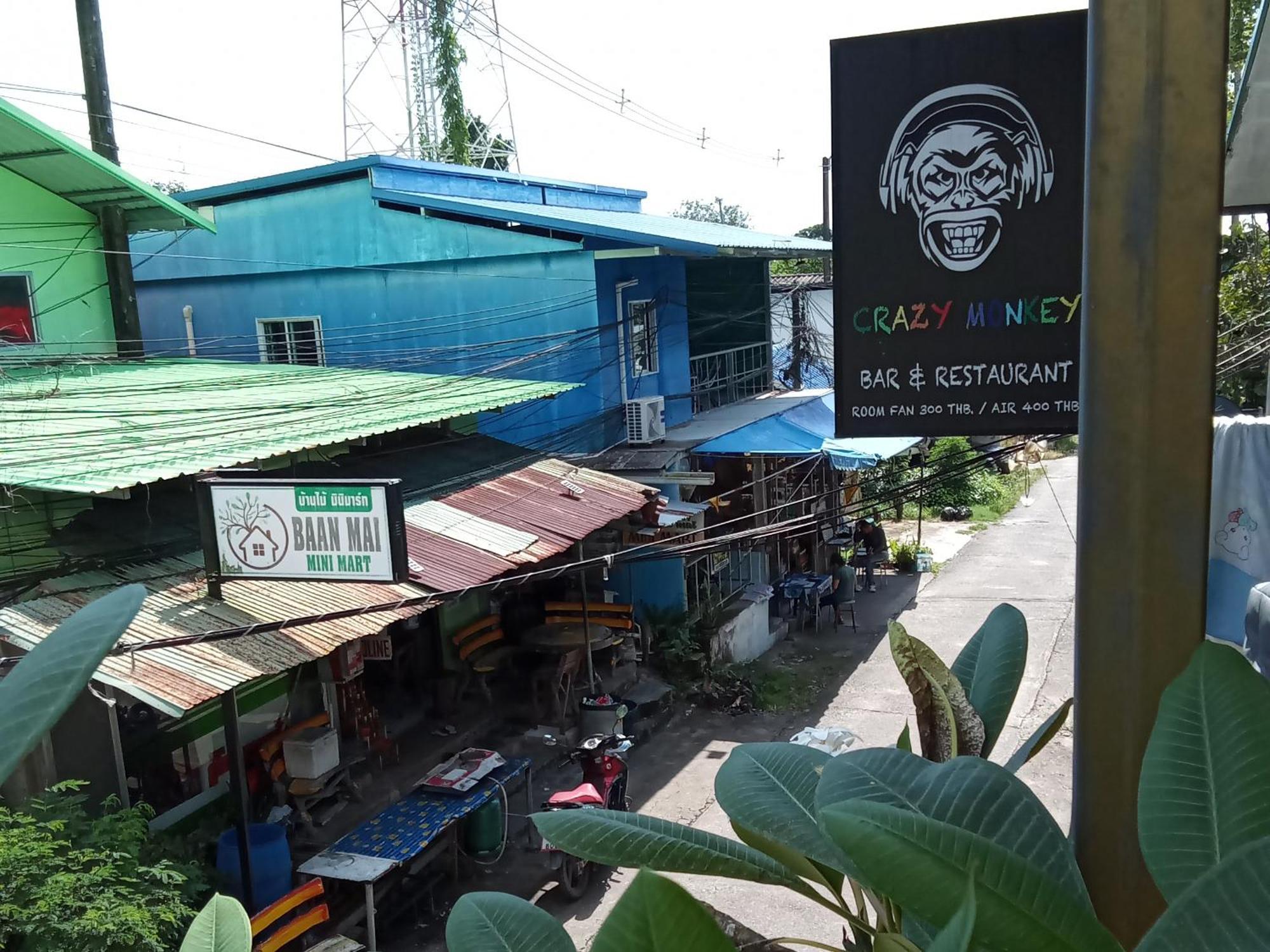Hotel Crazy Monkey Trat Exterior foto